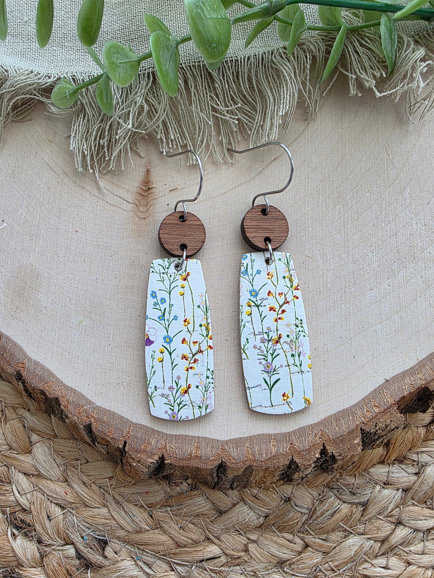 Delicate Wildflower Floral Bar Leather Earrings