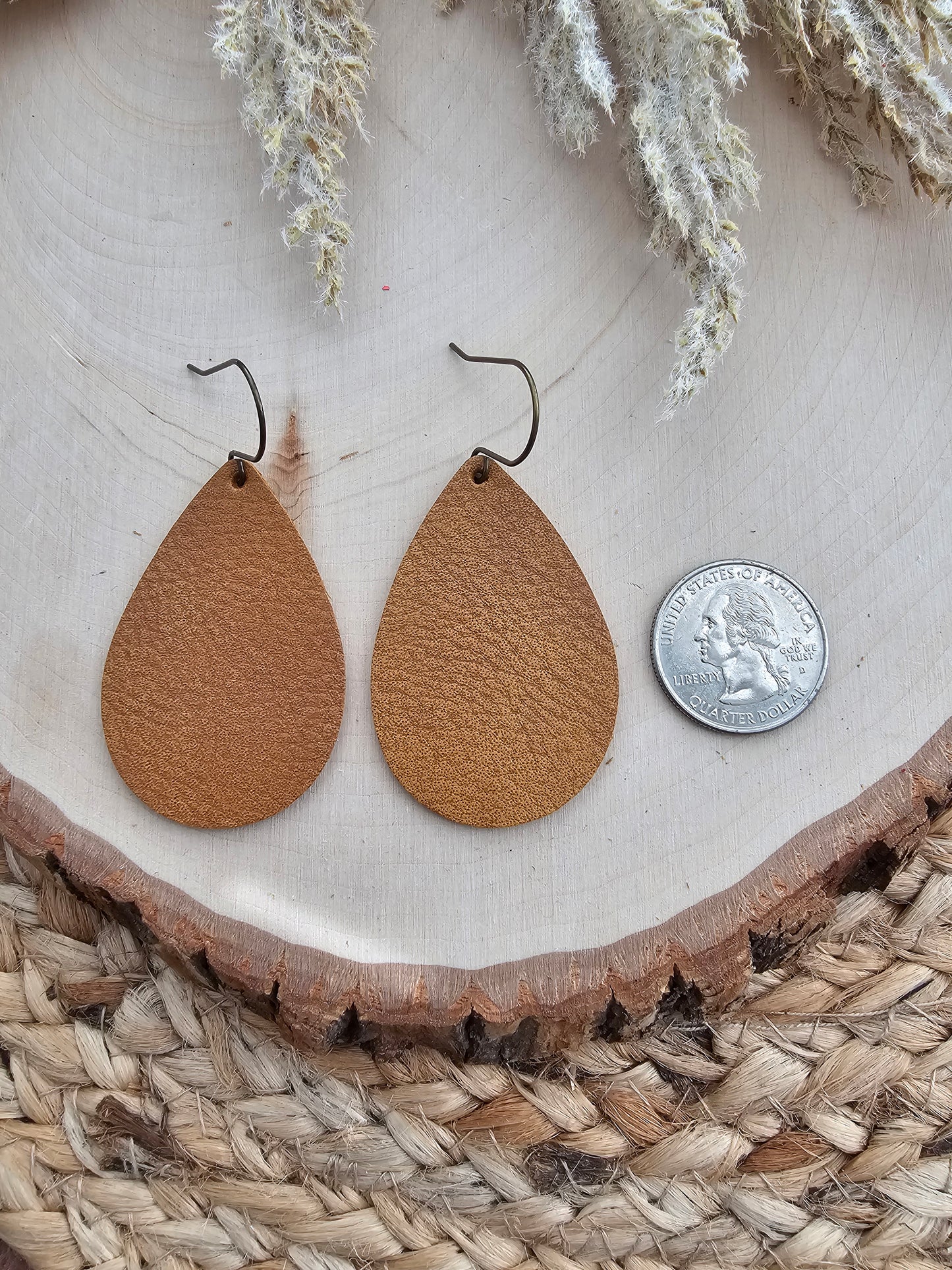 Honey Brown Teardrop Earrings - Medium