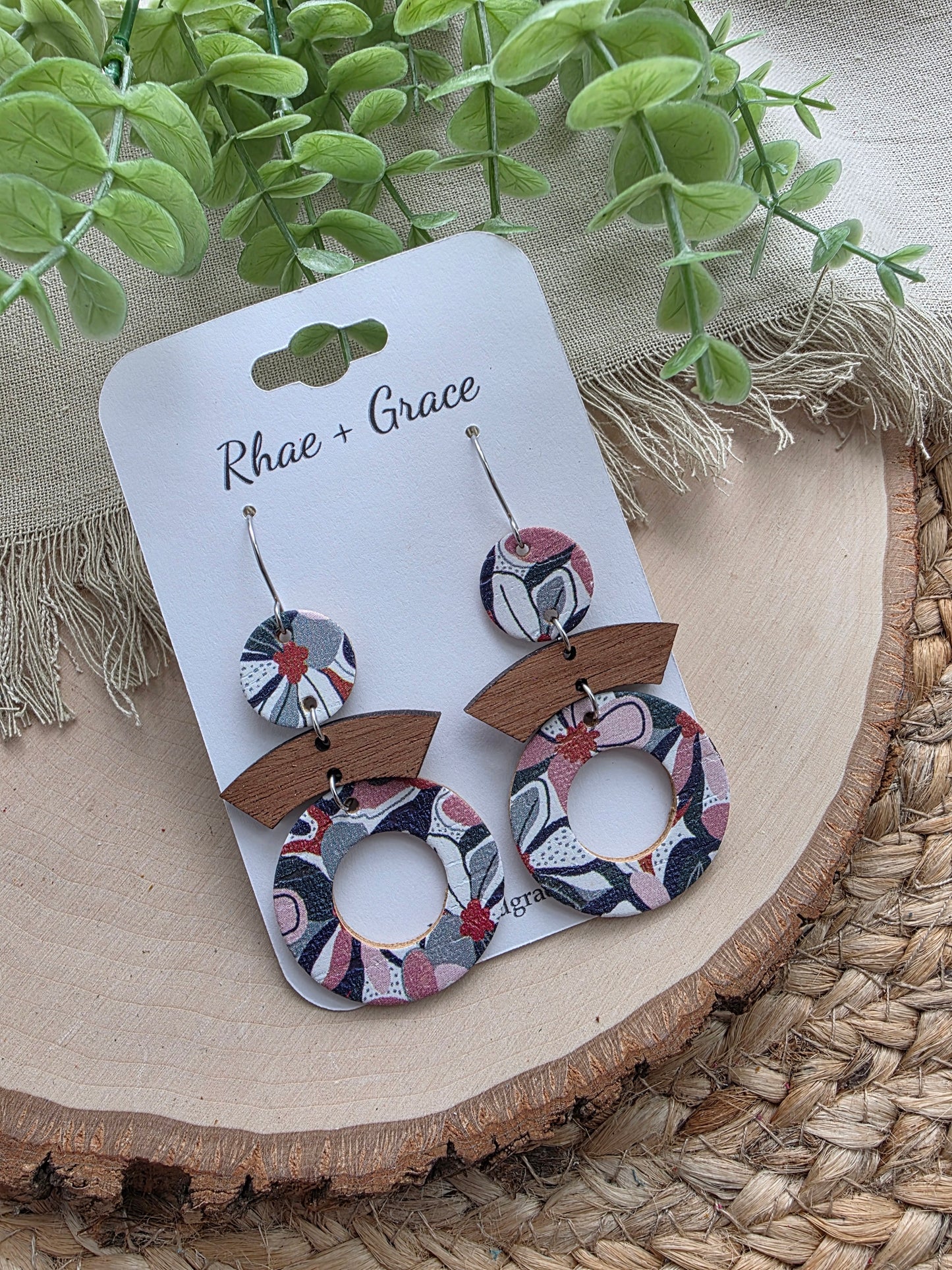 Retro Green & Pink Floral Round Cutout Earrings