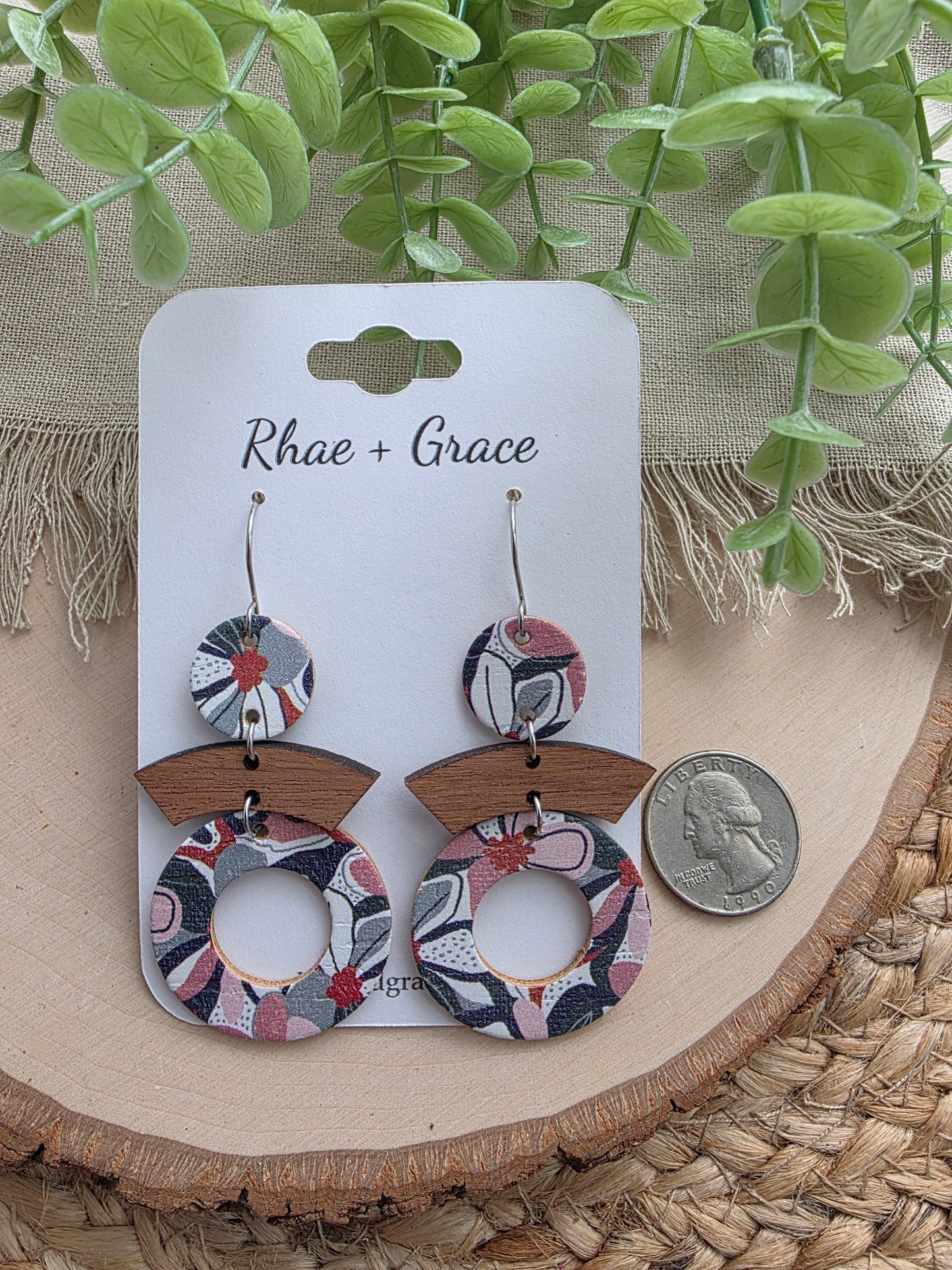 Retro Green & Pink Floral Round Cutout Earrings