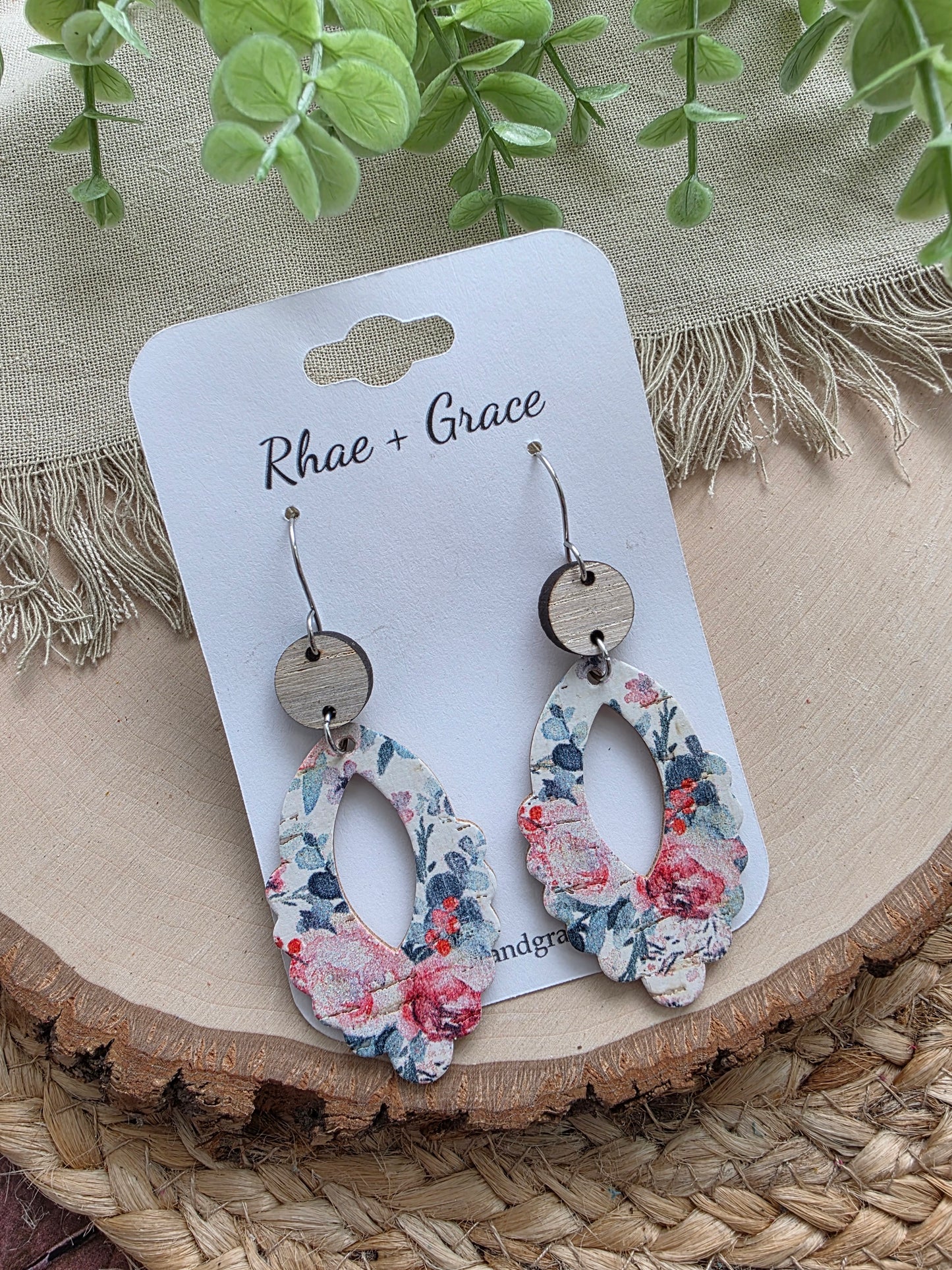 Rose Garden Floral Scalloped Earrings