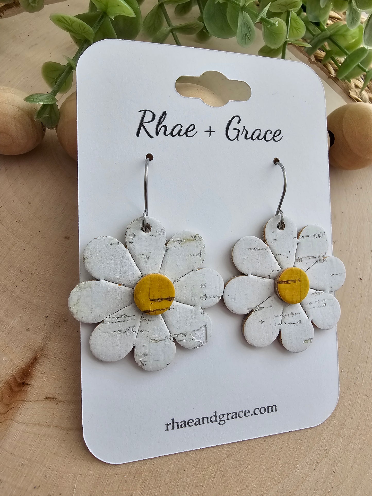 White Daisy Flower Earrings