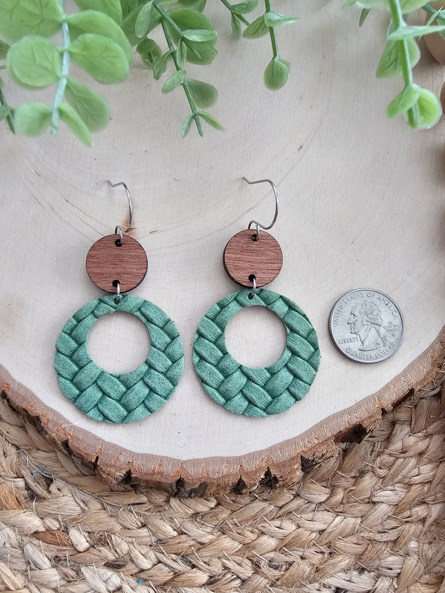 Spring Green Embossed Braid Circle Cutout Earrings
