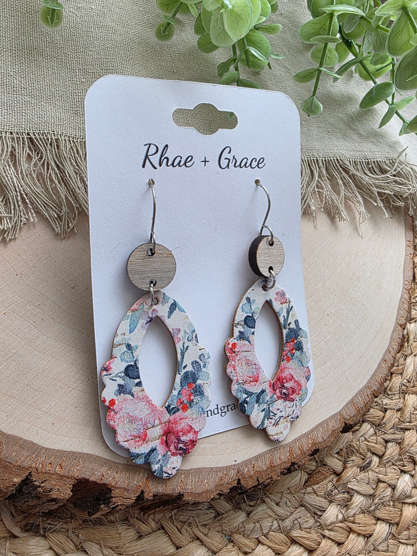 Rose Garden Floral Scalloped Earrings