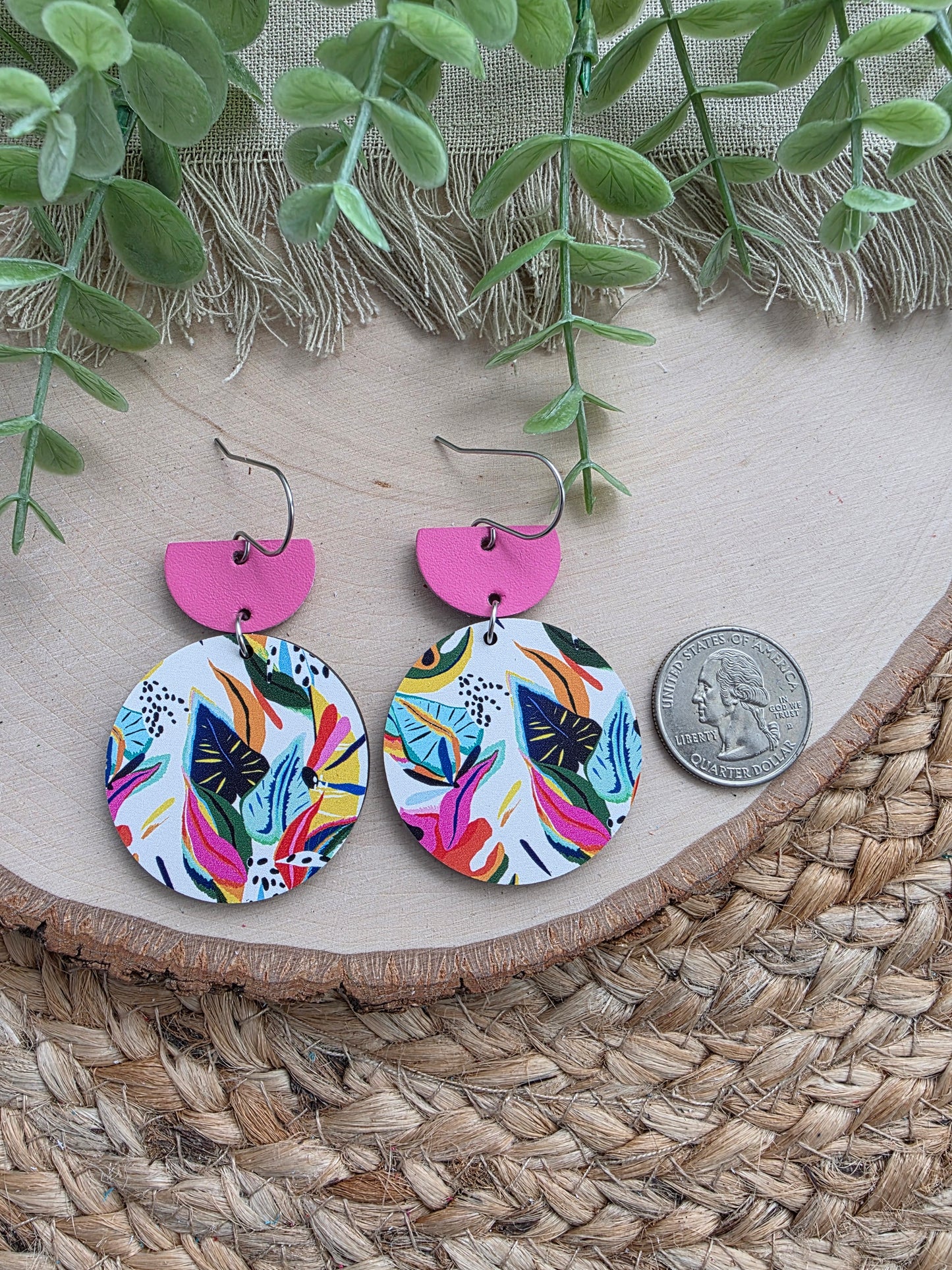 Colorful Tropical Floral Circle Earrings - Pink Top