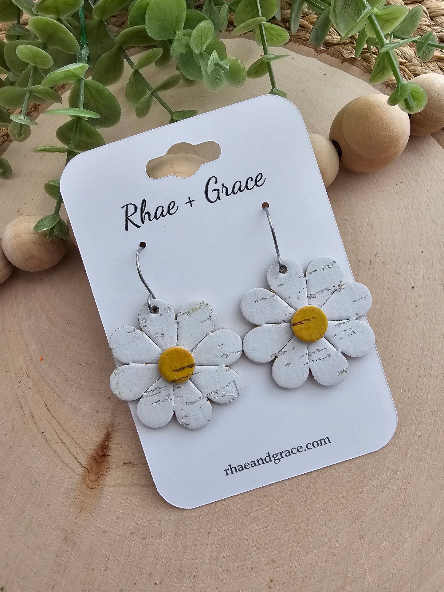 White Daisy Flower Earrings