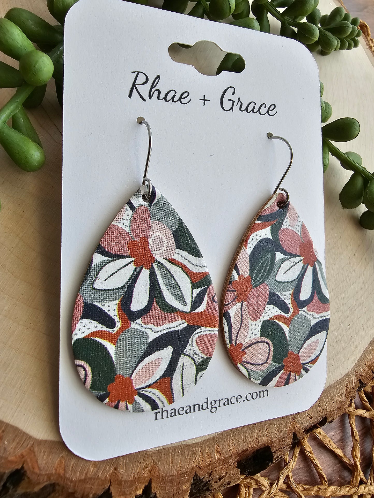 Retro Floral Teardrop Earrings - Medium