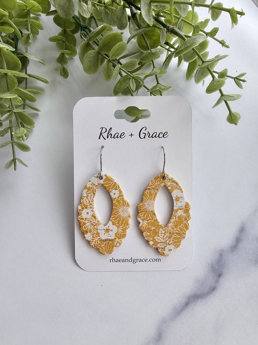 Sunshine Vintage Floral Scalloped Earrings