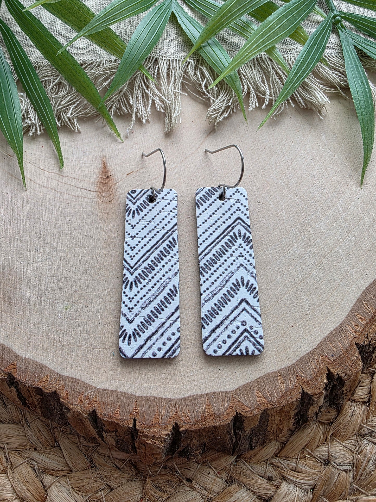 Black & White Chevron Bar Earrings