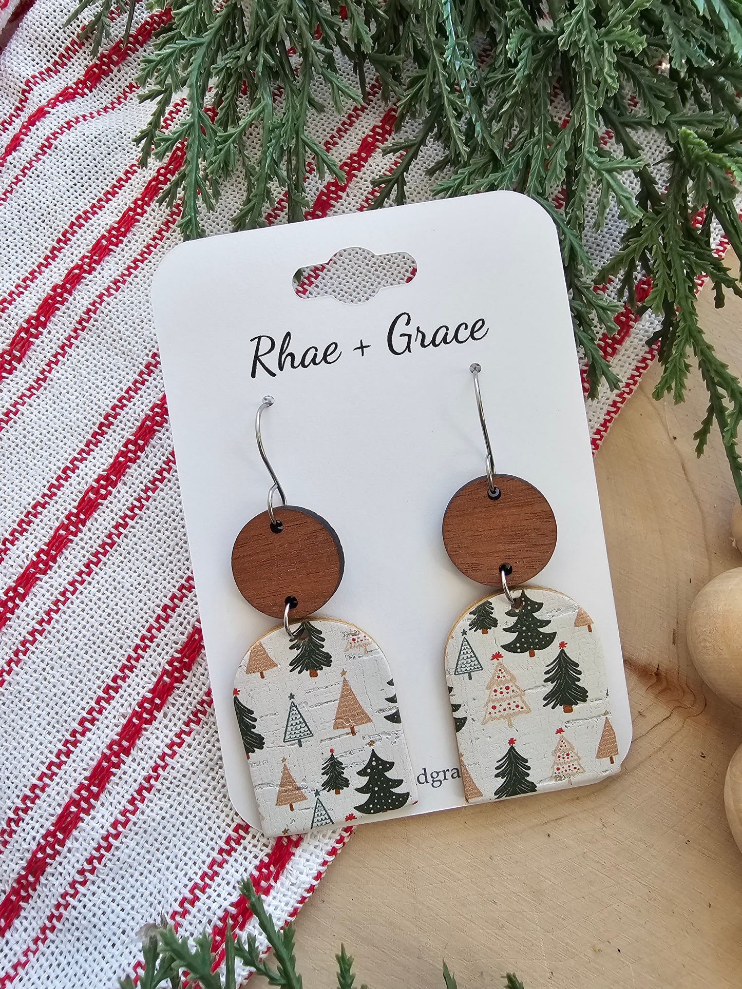 Merry & Bright Closed Arch Drop Earrings