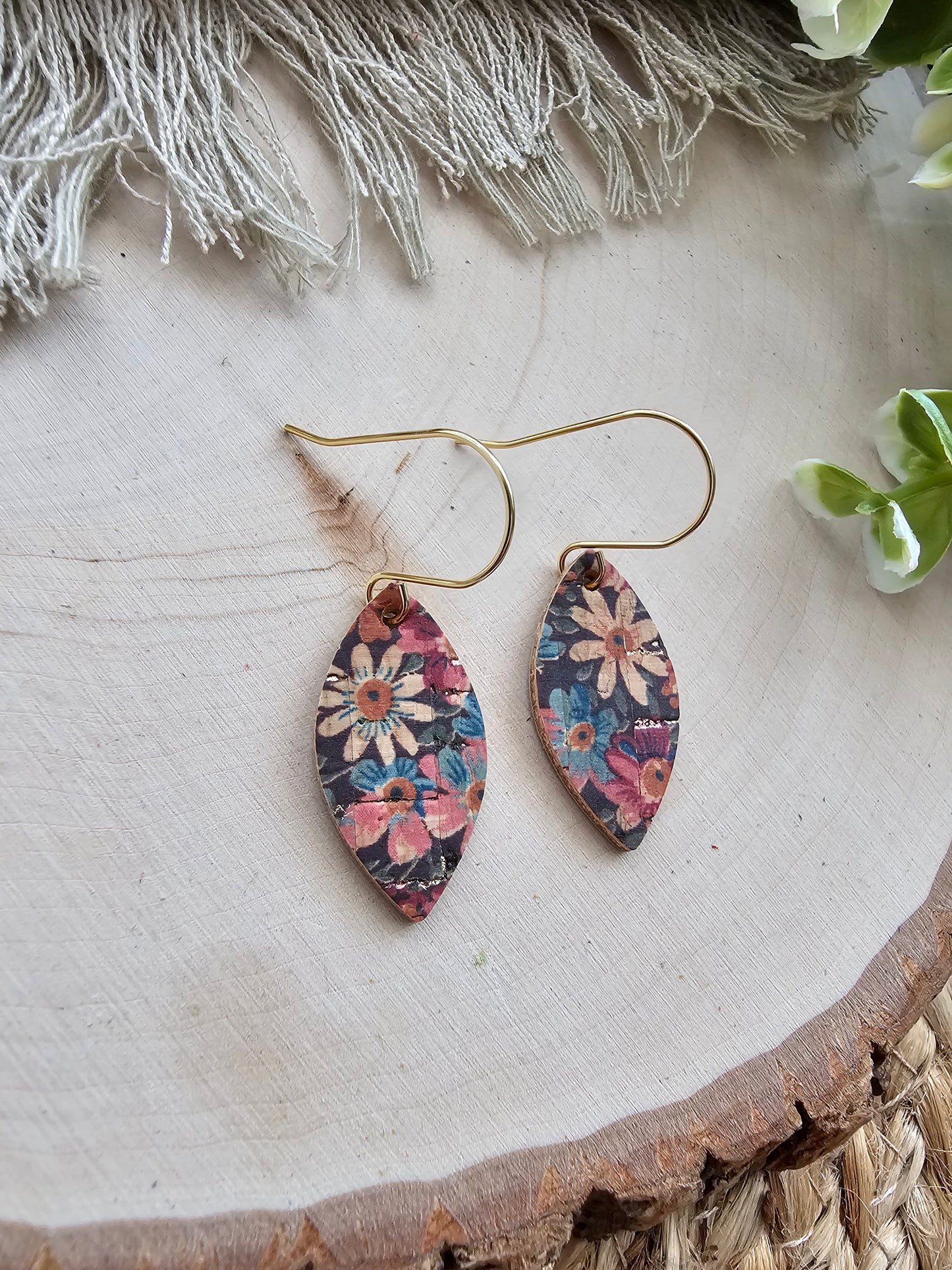 Vintage Fall Floral Leaf Earrings - Small