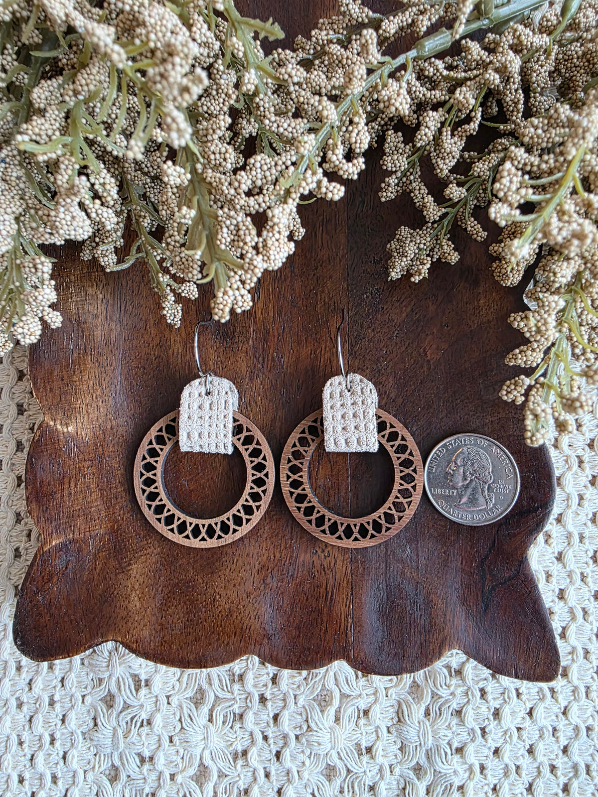 Intricate Hoop Earrings - Beige