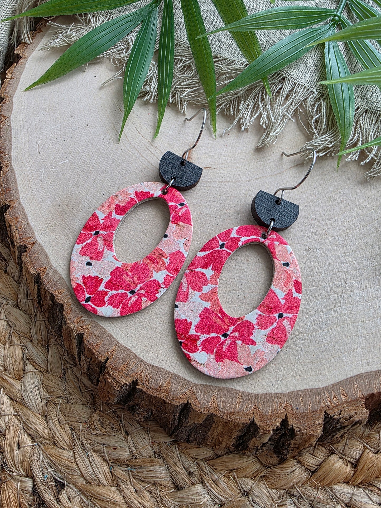 Coral Pink Vinca Chunky Oval Earrings