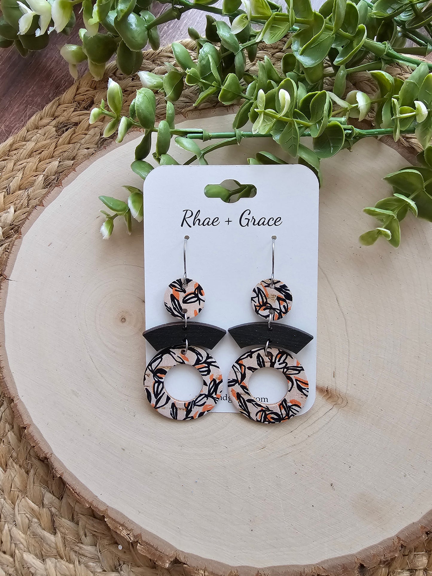 Autumn Vines Round Cutout Earrings