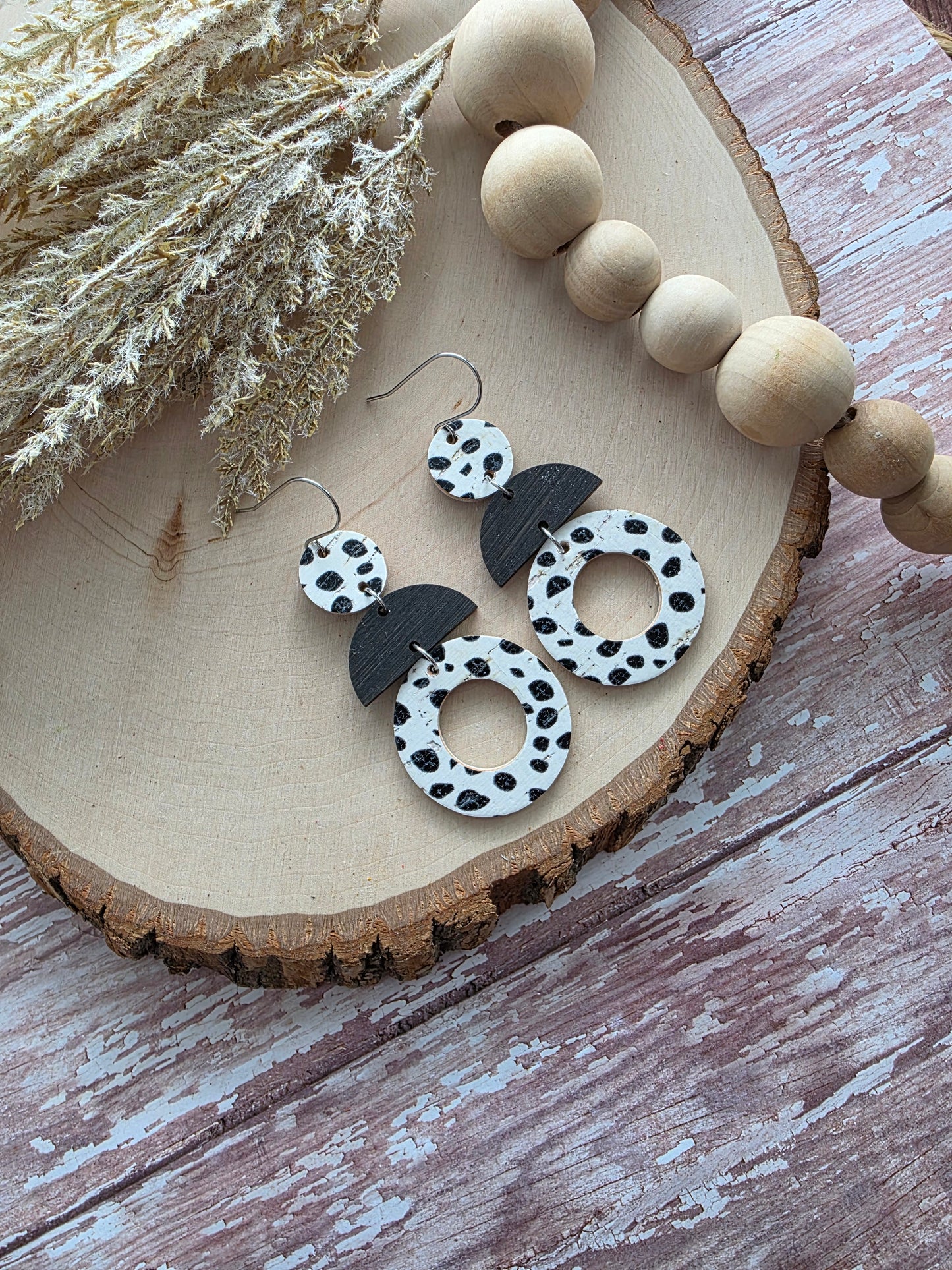 Black & White Spotted Geometric Circle Stacked Earrings
