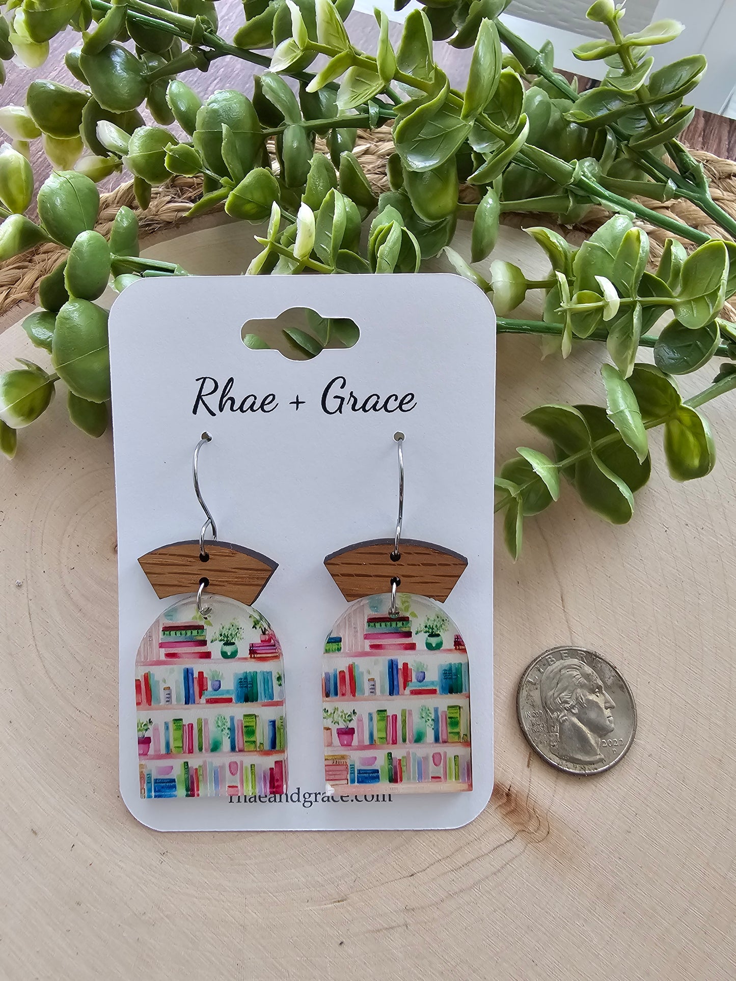 Book Lover Closed Arch Earrings