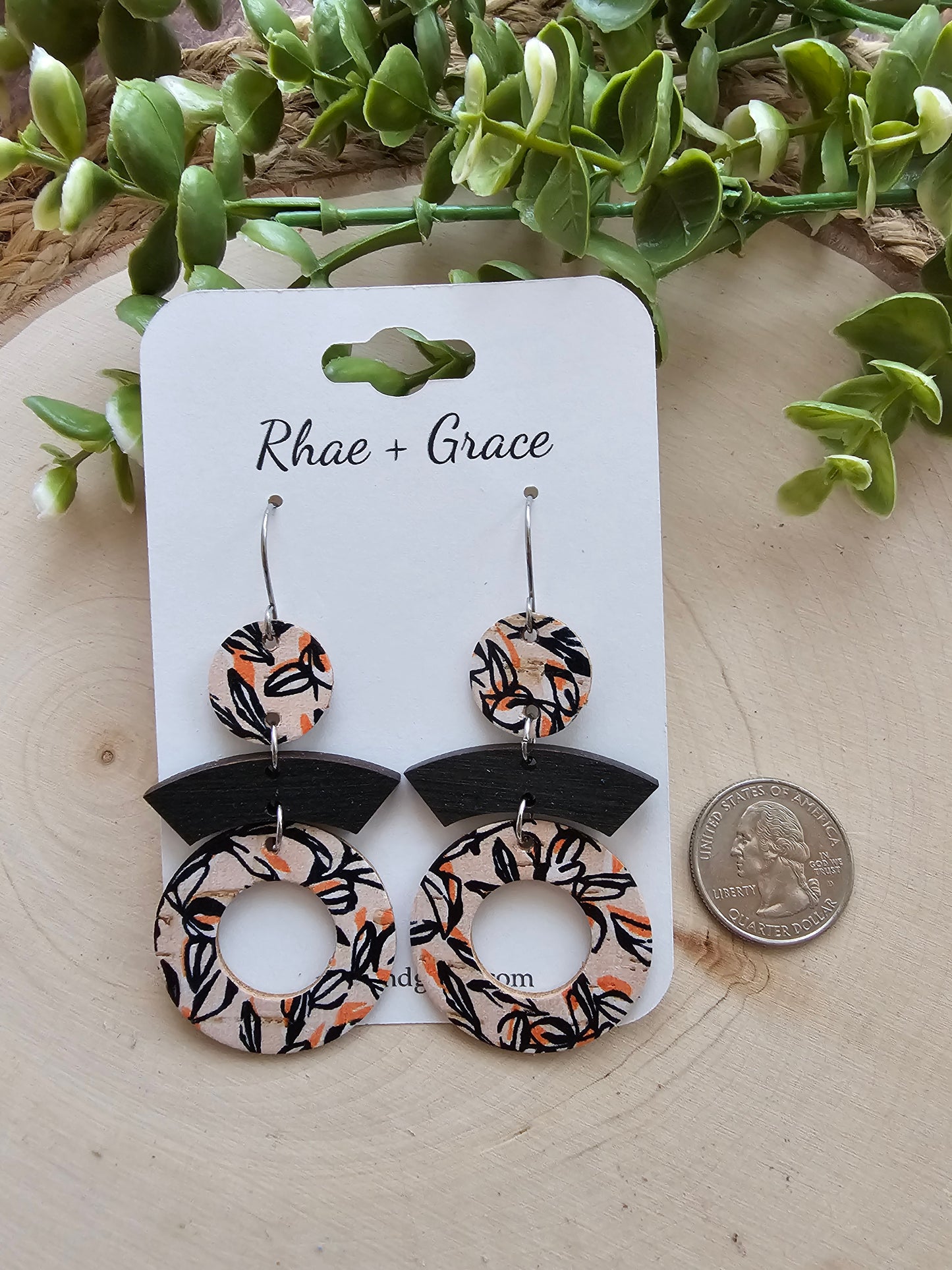 Autumn Vines Round Cutout Earrings