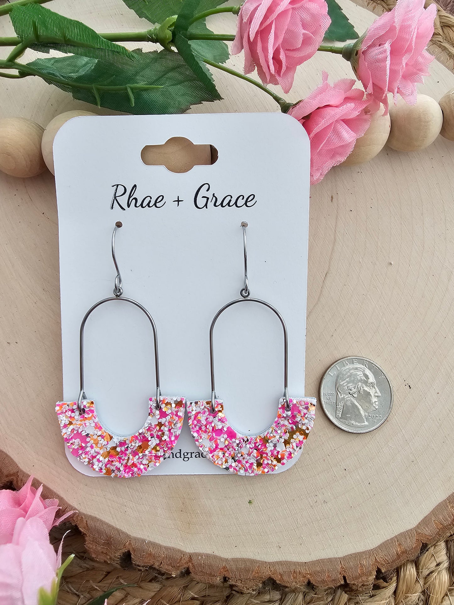 Cupid's Glitter Inverted Arch Earrings