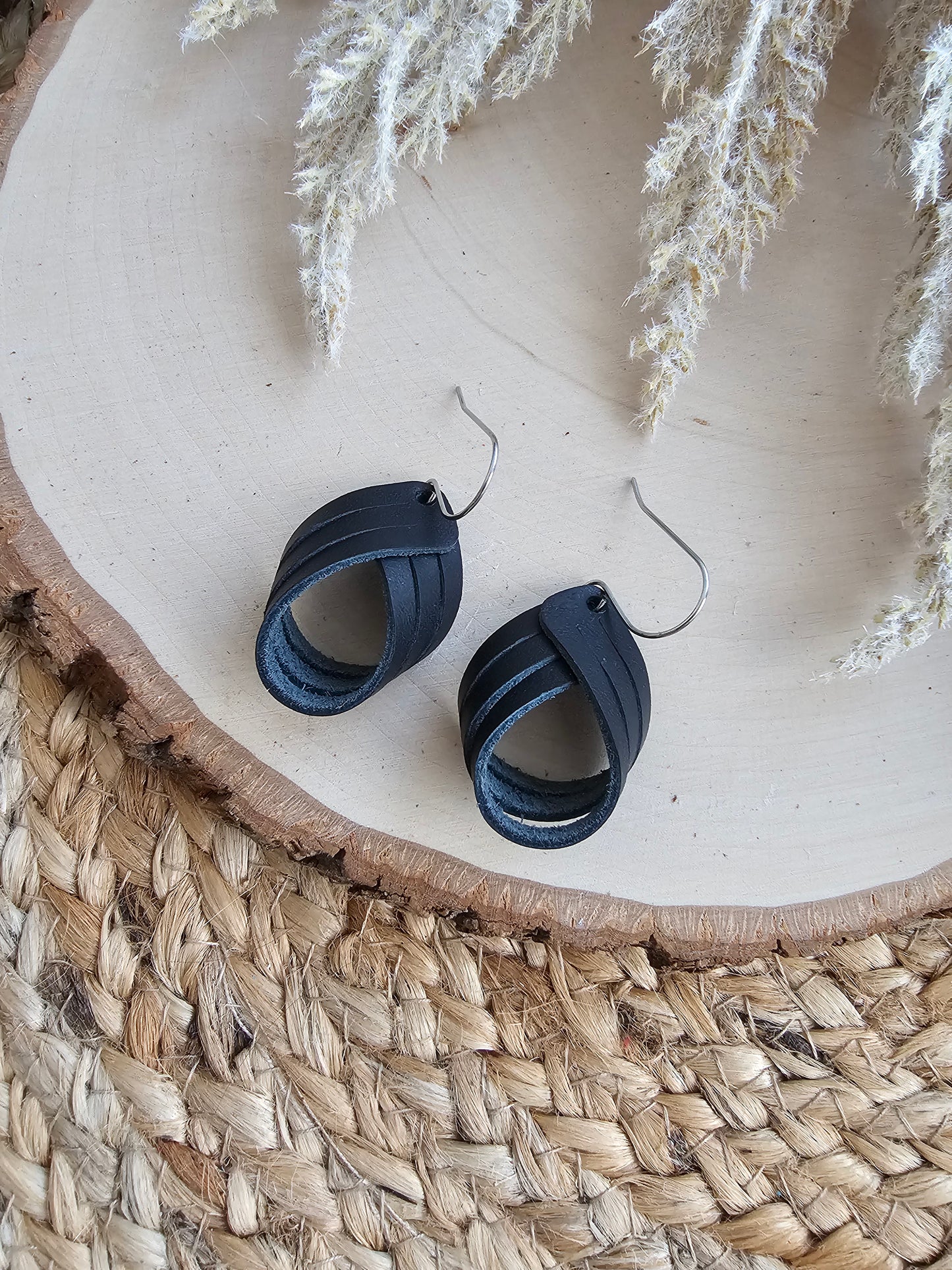 Black Sculpted Loop Earrings