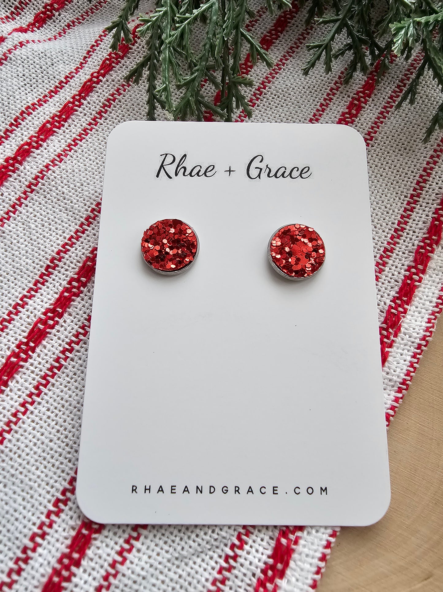 Red Glitter Stud Earrings - 12mm