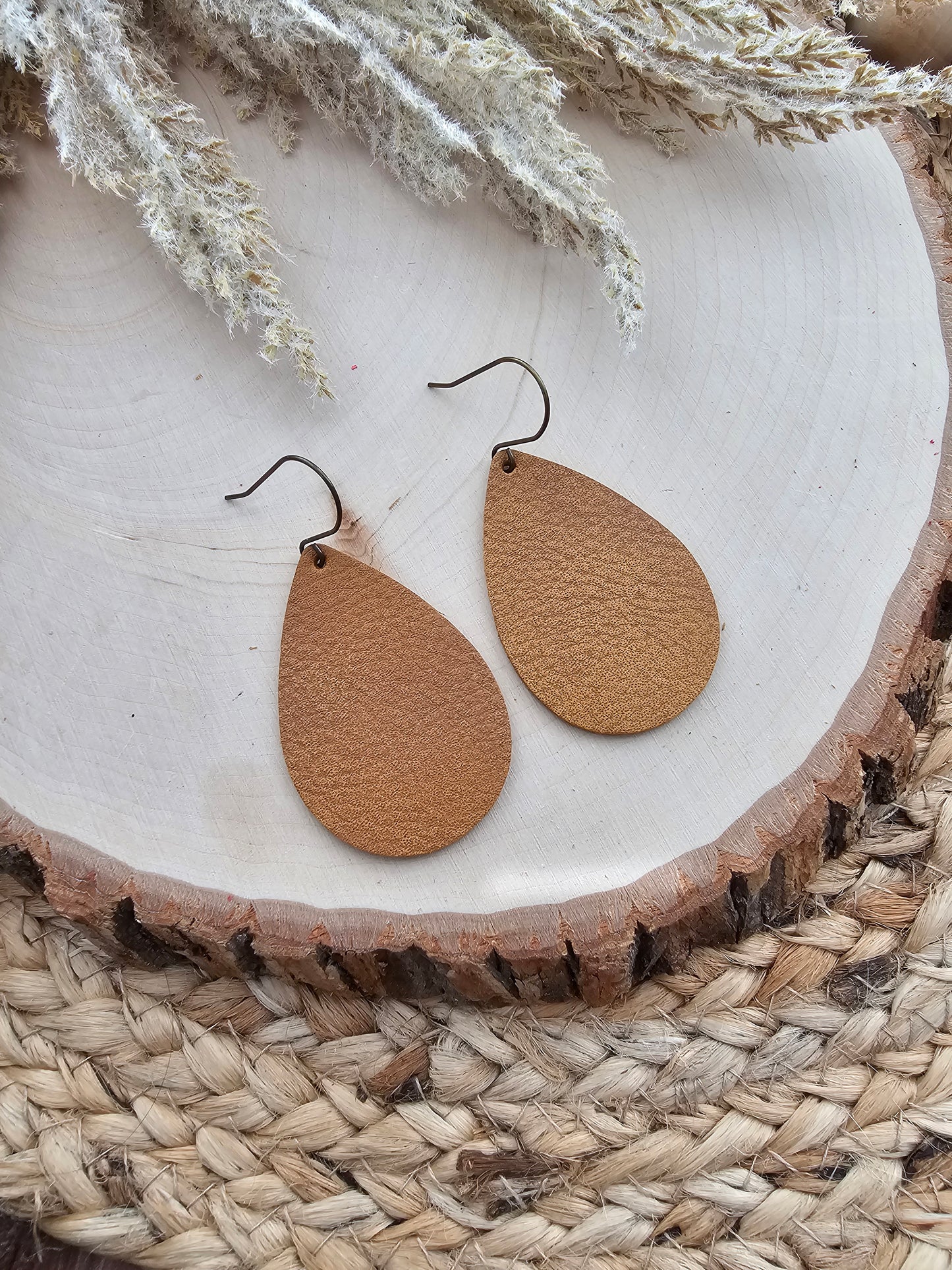 Honey Brown Teardrop Earrings - Medium