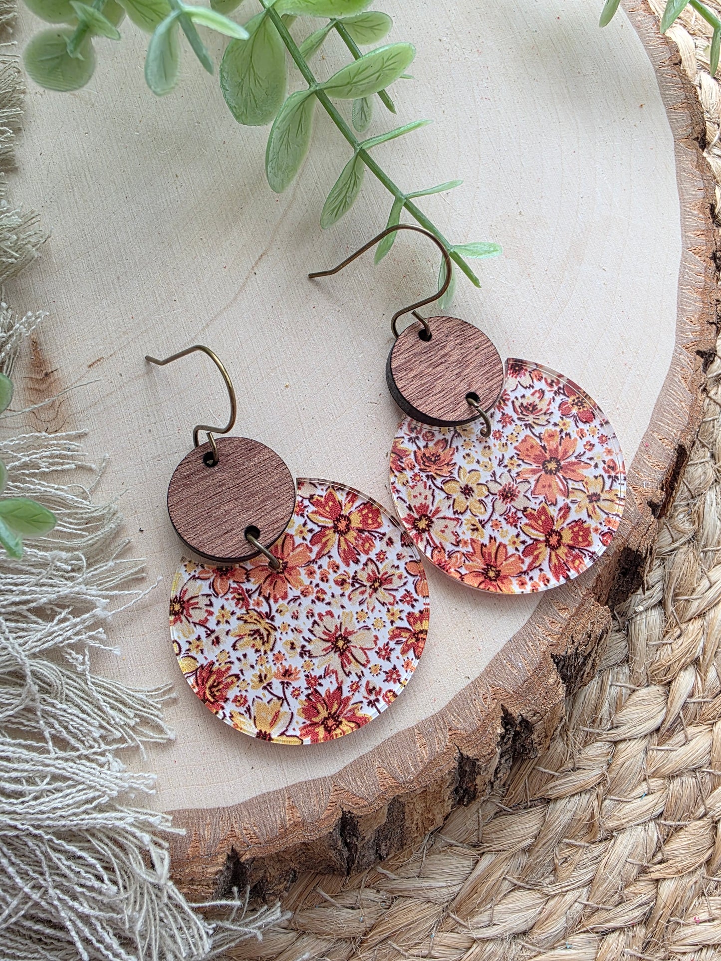 Acrylic Vintage Floral Circle Earrings