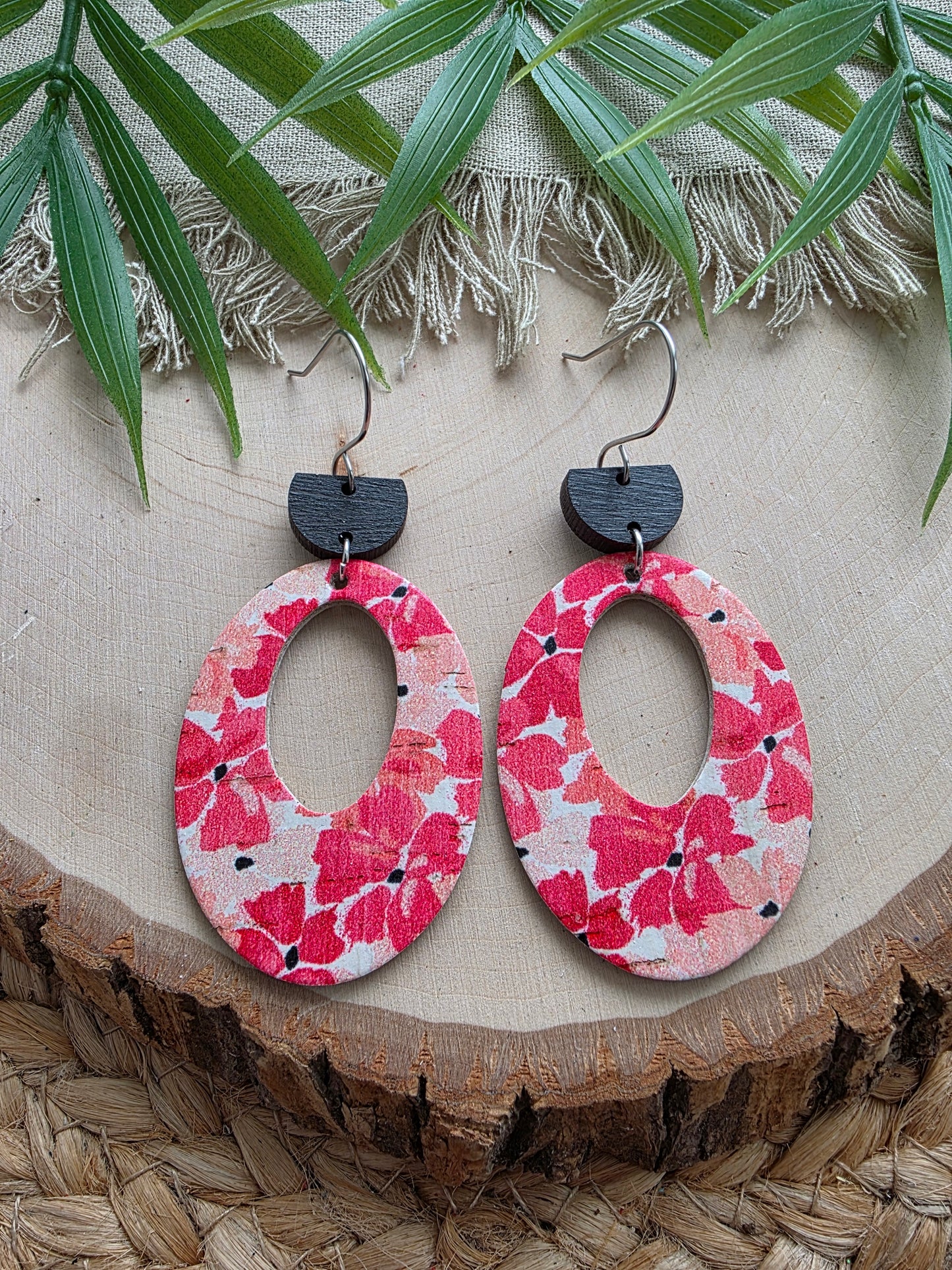 Coral Pink Vinca Chunky Oval Earrings