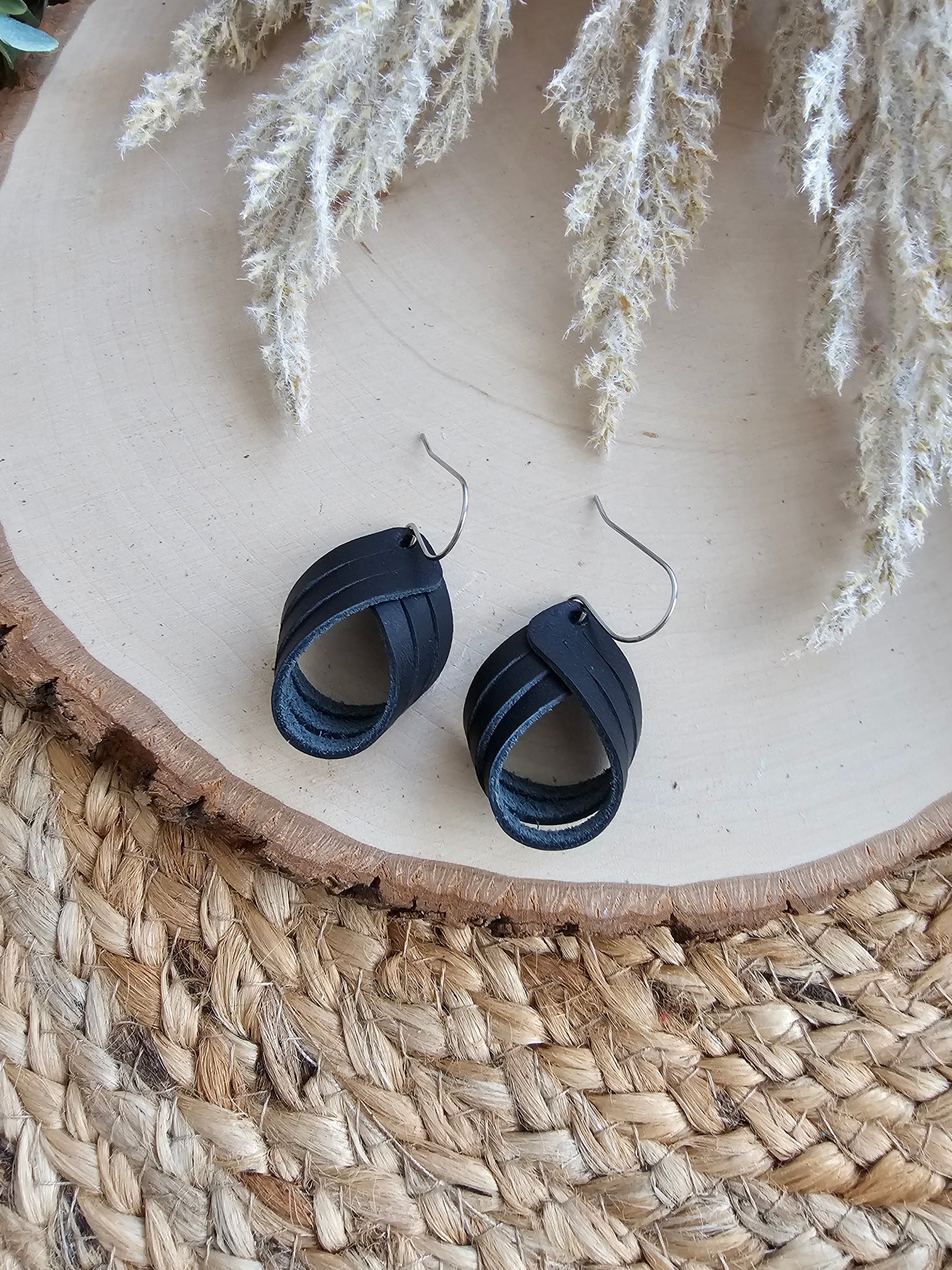 Black Sculpted Loop Earrings