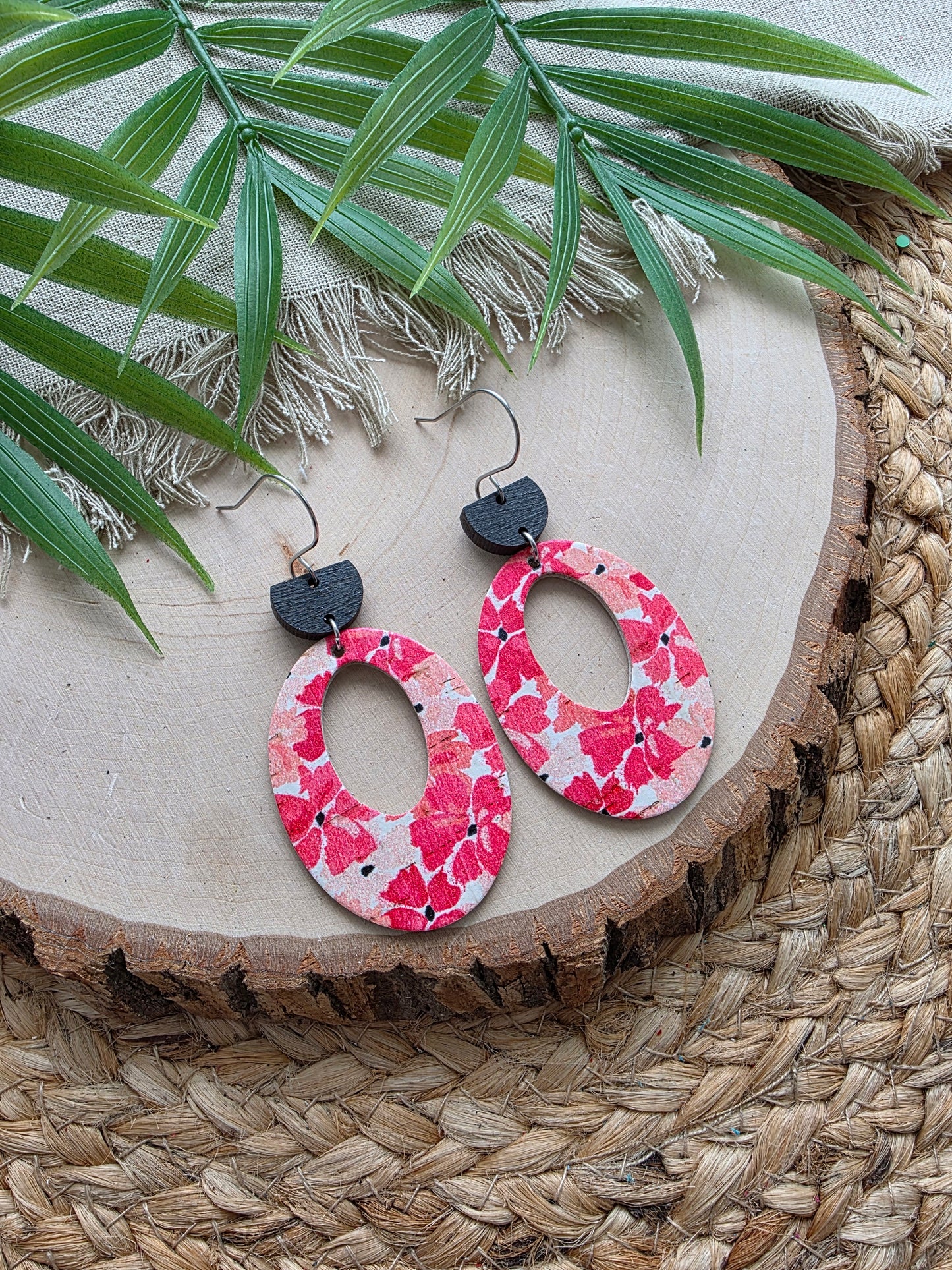 Coral Pink Vinca Chunky Oval Earrings