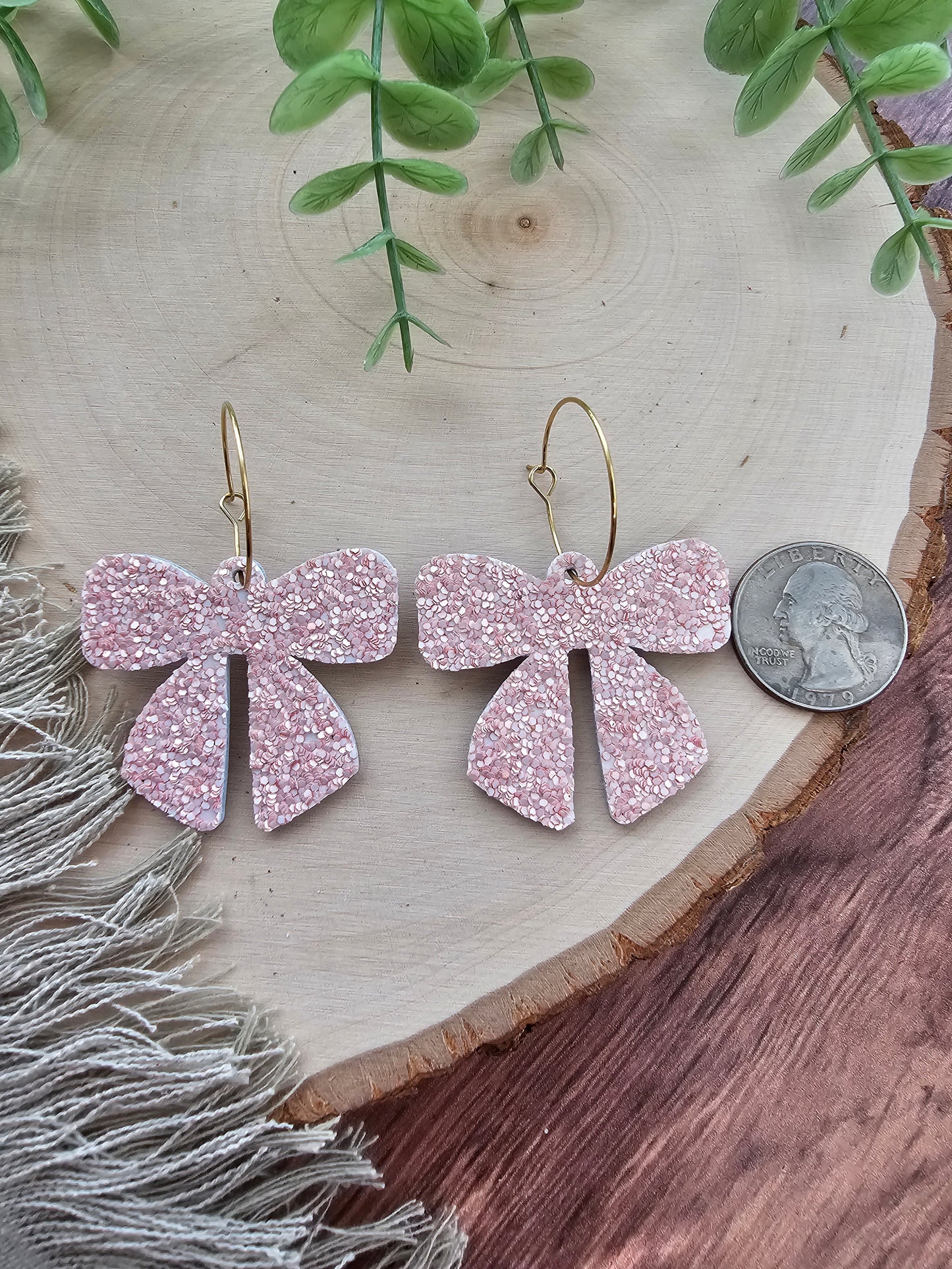 Soft Pink Glitter Bow Earrings