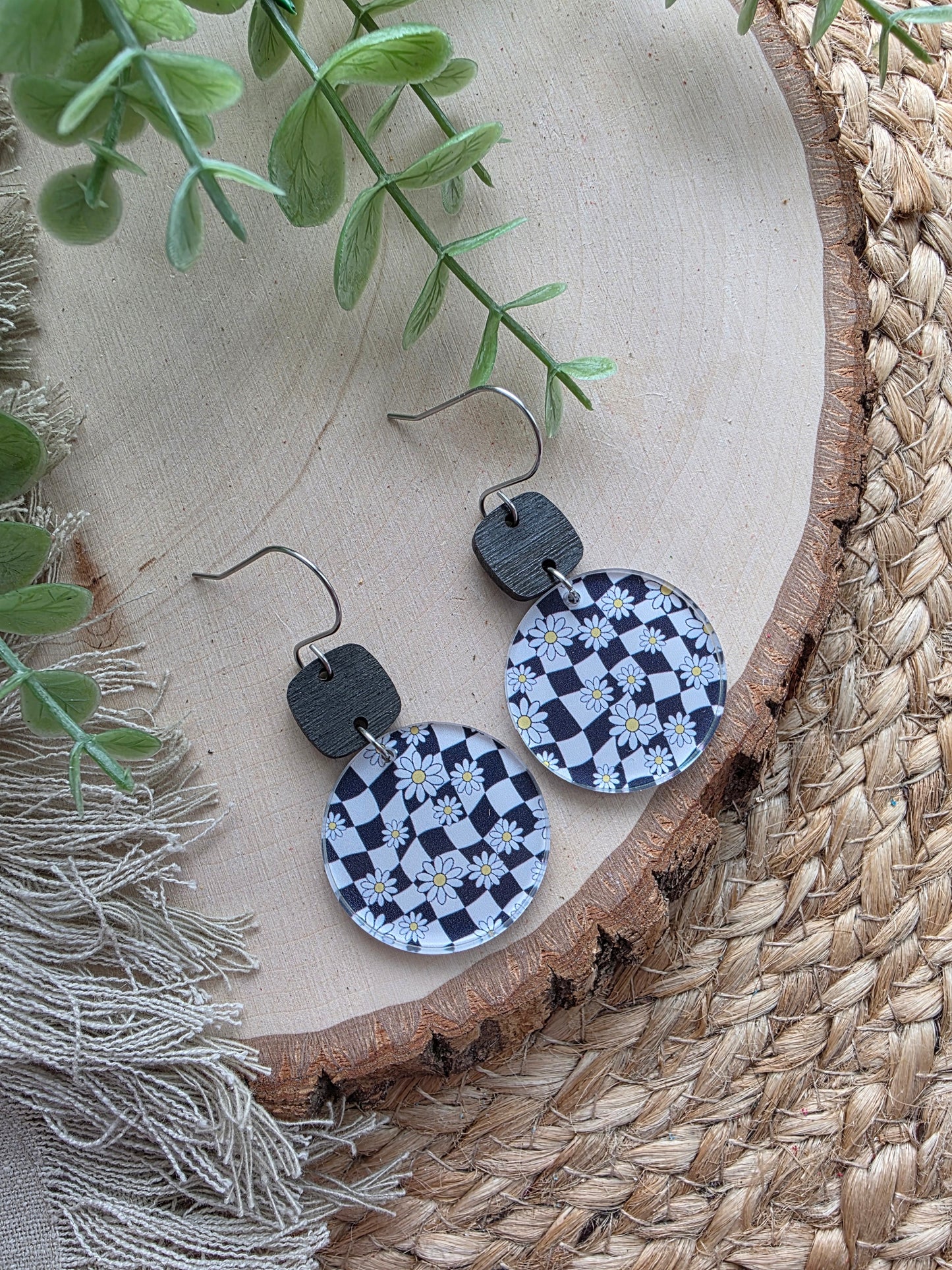 Acrylic Black & White Checkered Daisy CircleEarrings