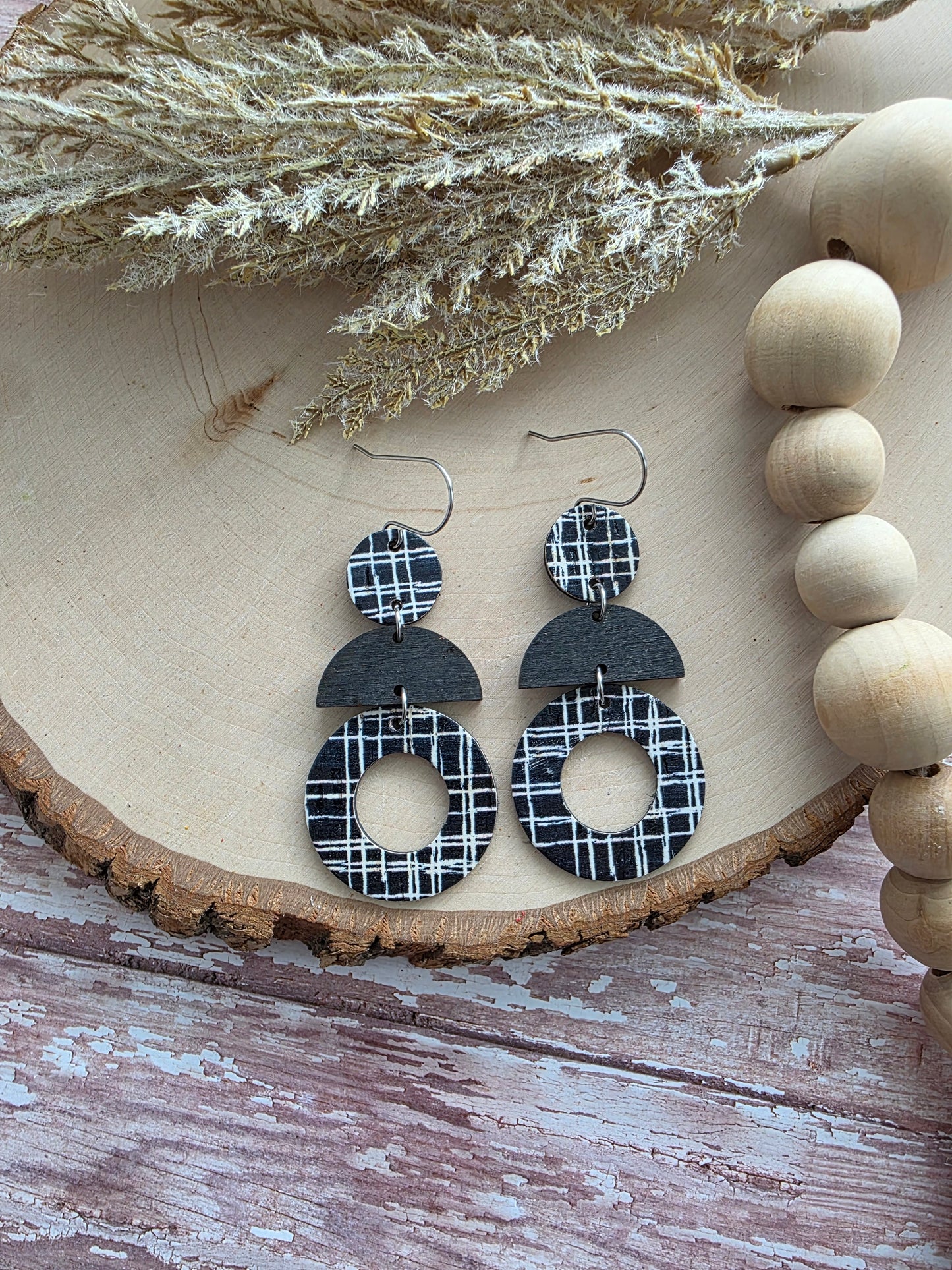 Black & White Criss-cross Geometric Circle Stacked Earrings