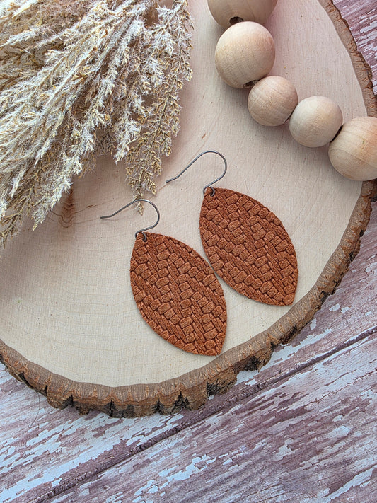 Brown Knit Leaf Leather Earrings