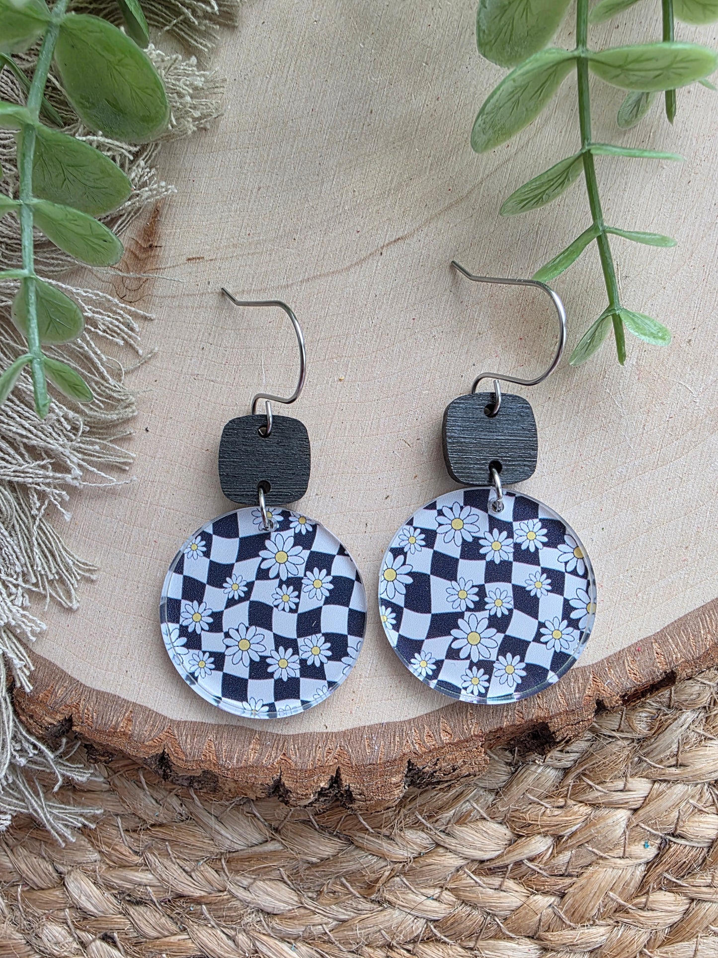 Acrylic Black & White Checkered Daisy CircleEarrings
