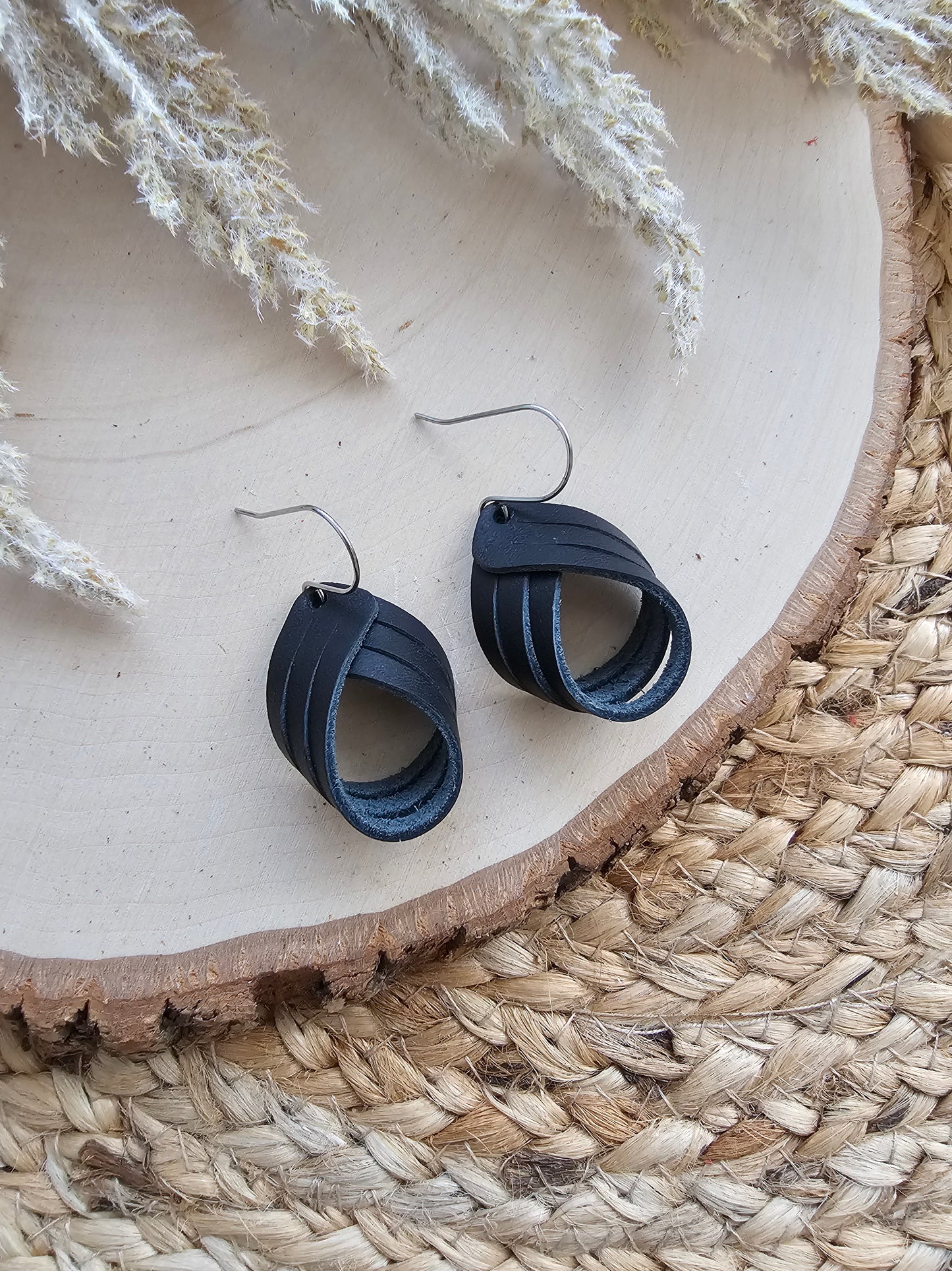 Black Sculpted Loop Earrings