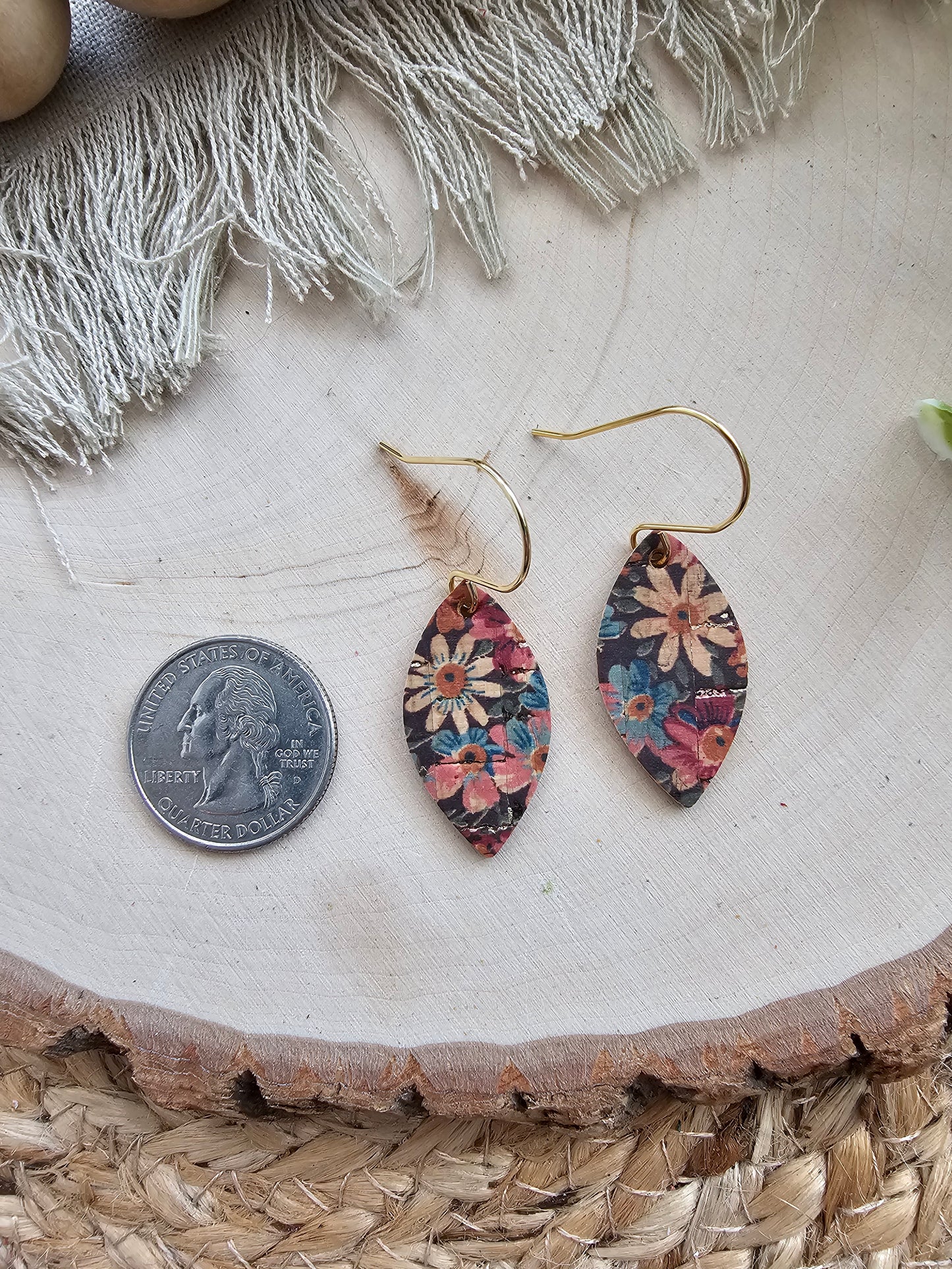 Vintage Fall Floral Leaf Earrings - Small