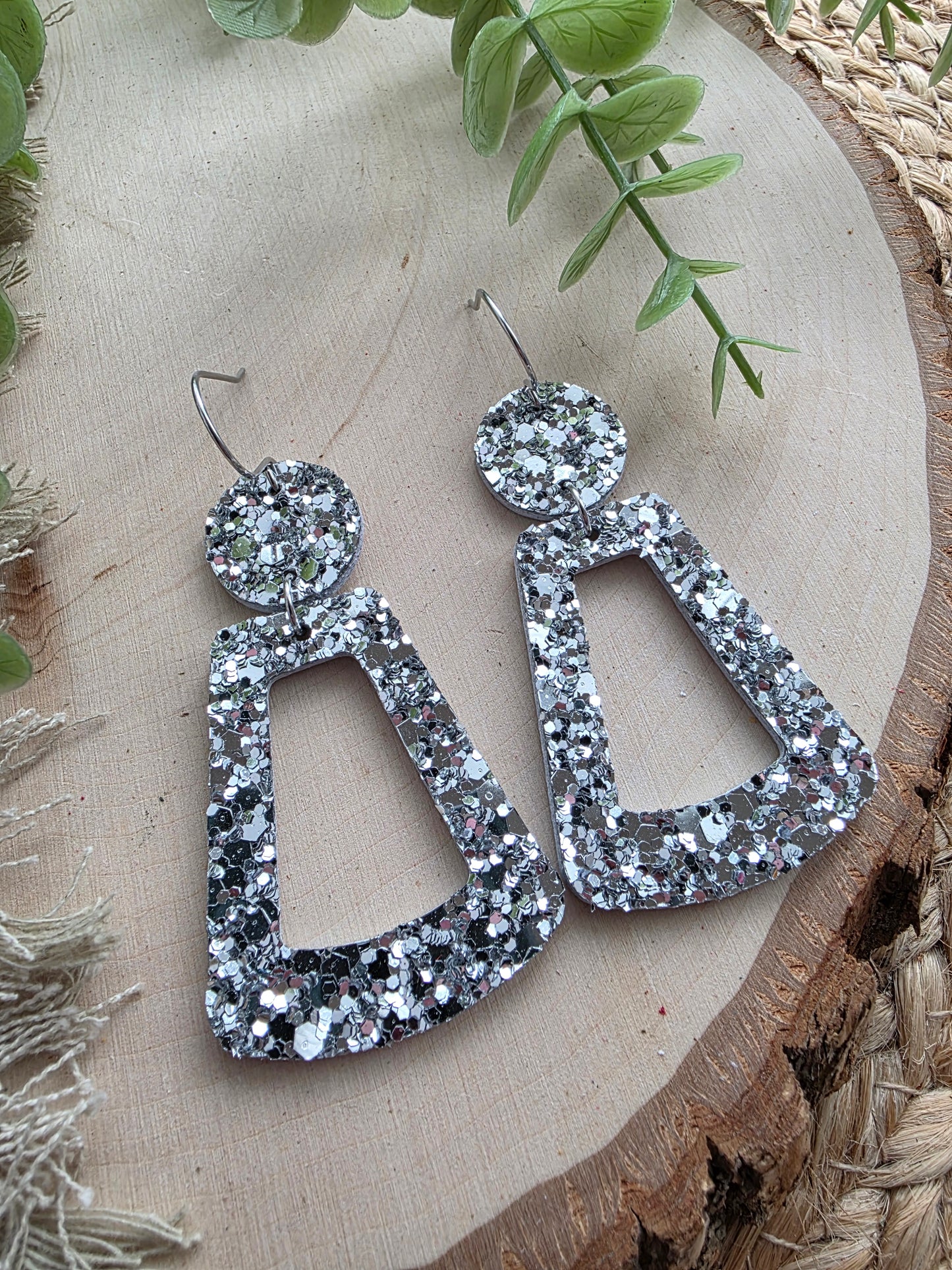 Silver Glitter Open Trapezoid Earrings