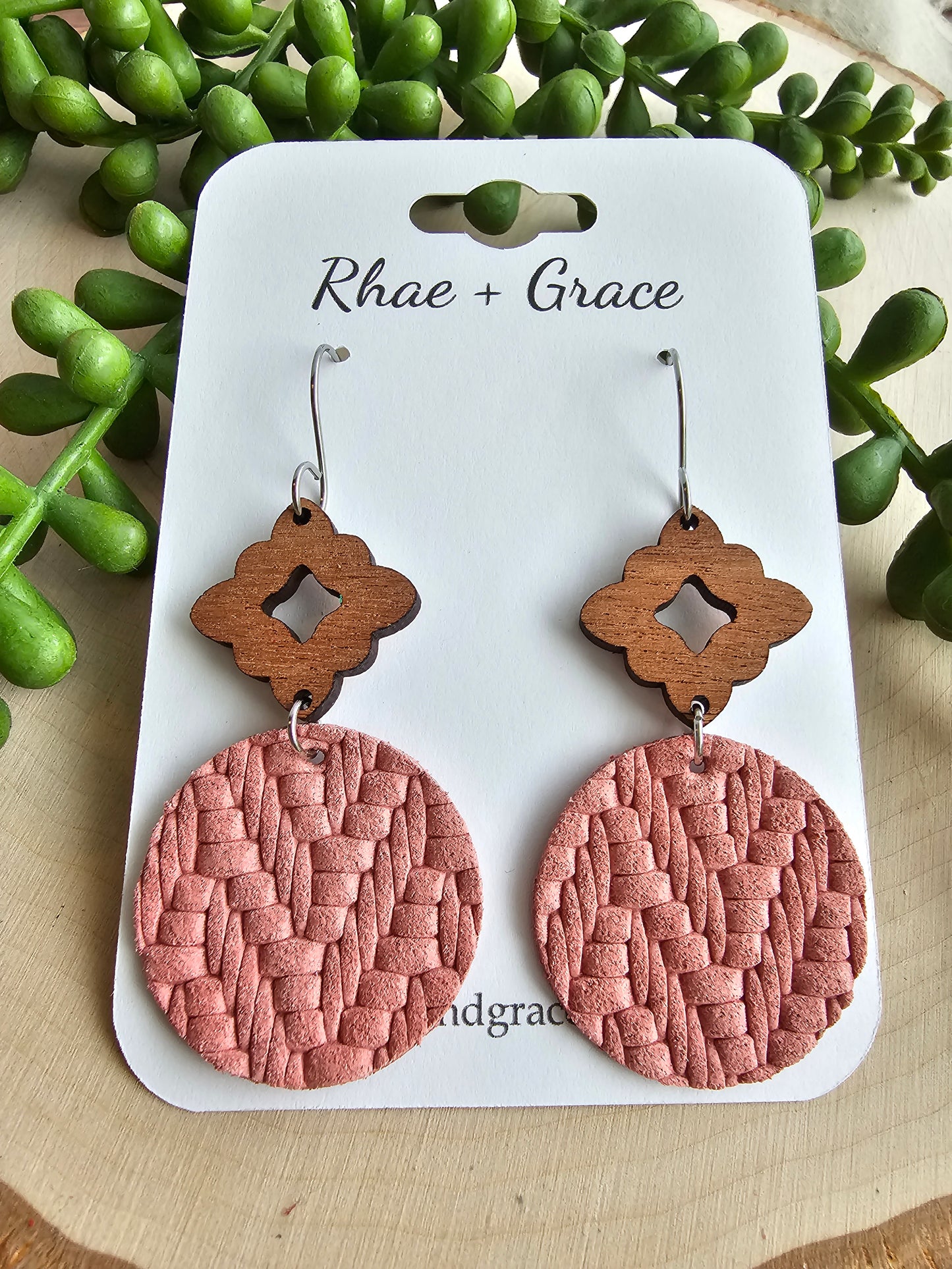 Mauve Pink Knit Circle Drop Earrings