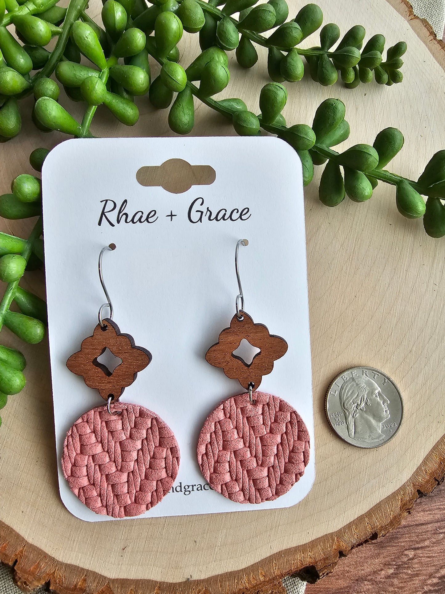 Mauve Pink Knit Circle Drop Earrings